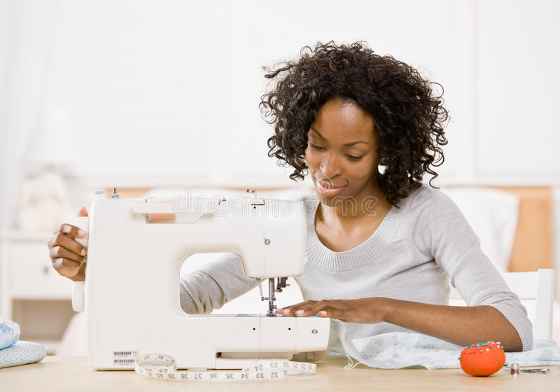 Learn how to find out a good leather sewing machine