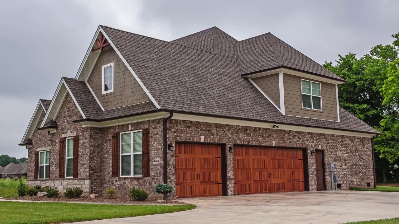 trusted residential garage doors makers